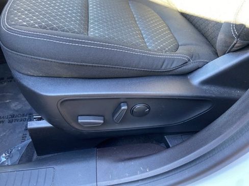 Used 2023 Ford Escape Active image 8