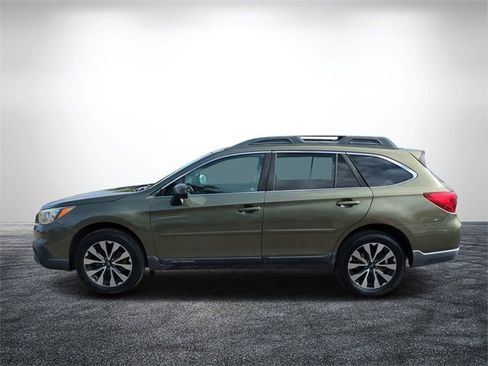 Used 2017 Subaru Outback 3.6R Limited image 7