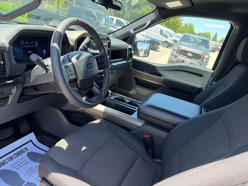 Used 2025 Ford F150 STX w/ Equipment Group 201A FX4 AWD/4WD image 9