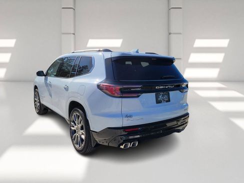 New 2026 GMC Acadia Denali Ultimate w/ LPO, Floor Liner Package FWD image 5