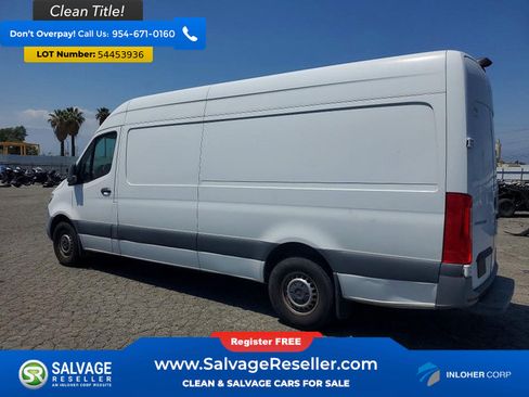 Used 2022 Mercedes-Benz Sprinter 2500 image 3