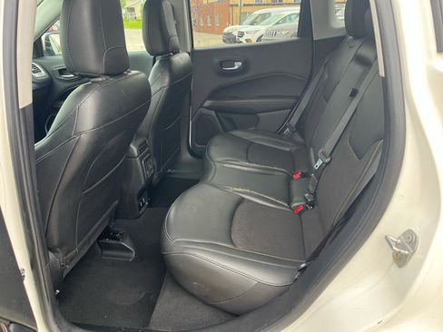 Used 2021 Jeep Compass Latitude w/ Convenience Group AWD/4WD image 15