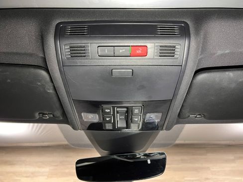 Used 2019 Volkswagen GTI Autobahn image 17