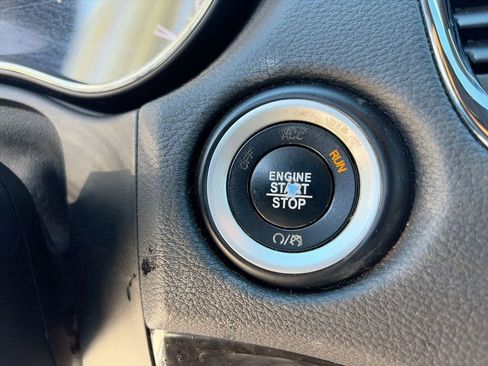 Used 2017 Dodge Durango Citadel w/ Technology Group image 20