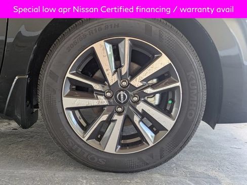 Used 2025 Nissan Versa SV w/ Trunk Package FWD image 11