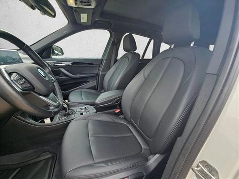 Used 2021 BMW X1 xDrive28i w/ Convenience Package image 11