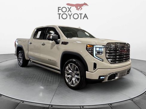Used 2026 GMC Sierra 1500 Denali AWD/4WD image 8