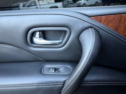 Used 2018 INFINITI QX80 4WD image 21