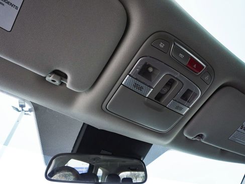 Used 2023 Kia Telluride S w/ S Sunroof Package image 34