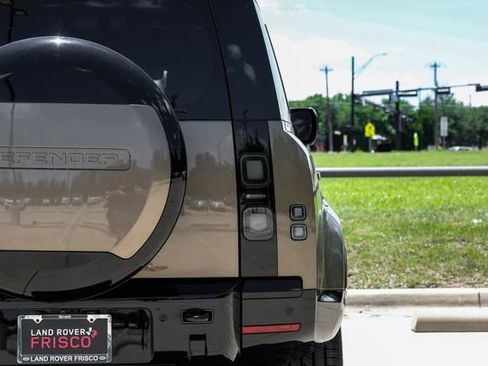New 2026 Land Rover Defender 110 X-Dynamic SE AWD/4WD image 58