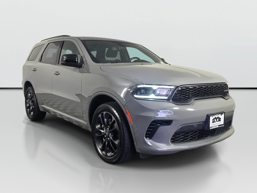 Used 2024 Dodge Durango GT w/ Blacktop Package AWD/4WD image 8