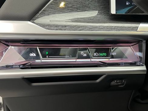 New 2026 BMW 760i xDrive w/ Executive Package AWD/4WD image 19