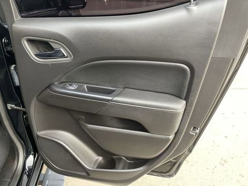 Used 2020 GMC Canyon Denali image 14