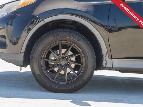 Used 2015 Toyota RAV4 LE AWD/4WD image 11