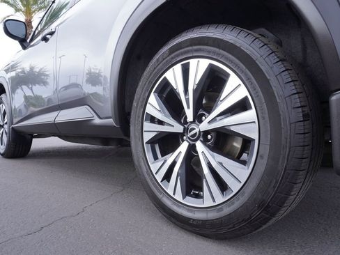 Certified 2023 Nissan Rogue SV image 6