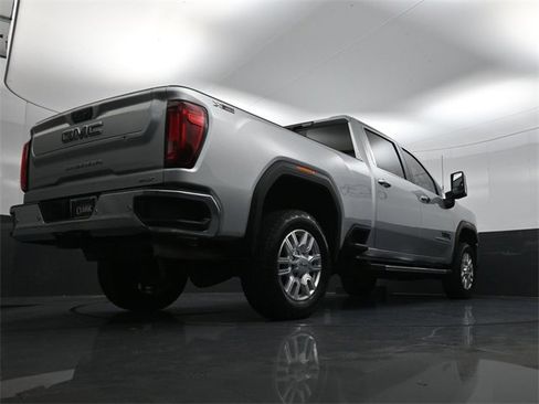 Used 2023 GMC Sierra 2500 SLT w/ SLT Premium Package image 33