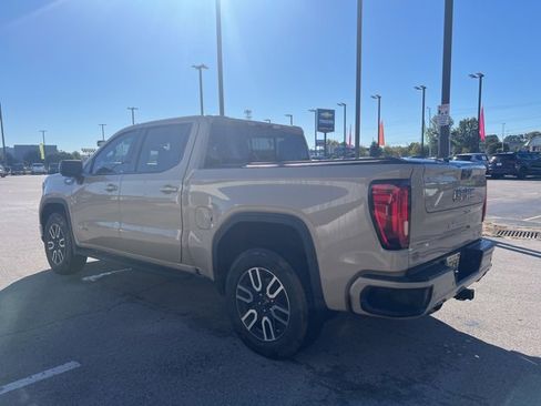 Used 2022 GMC Sierra 1500 AT4 w/ AT4 Premium Package image 5