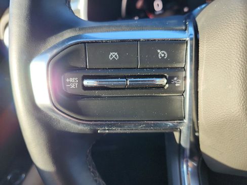 Certified 2024 GMC Canyon Denali image 23