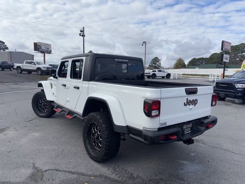 Used 2020 Jeep Gladiator Rubicon image 3