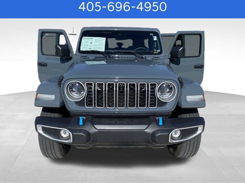 Used 2024 Jeep Wrangler Sahara w/ Technology Group image 12