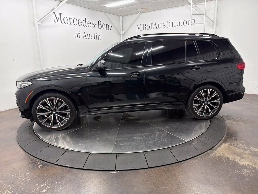 Used 2022 BMW X7 M50i AWD/4WD image 4