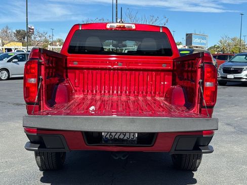 Used 2022 Chevrolet Colorado W/T w/ Custom Special Edition image 13