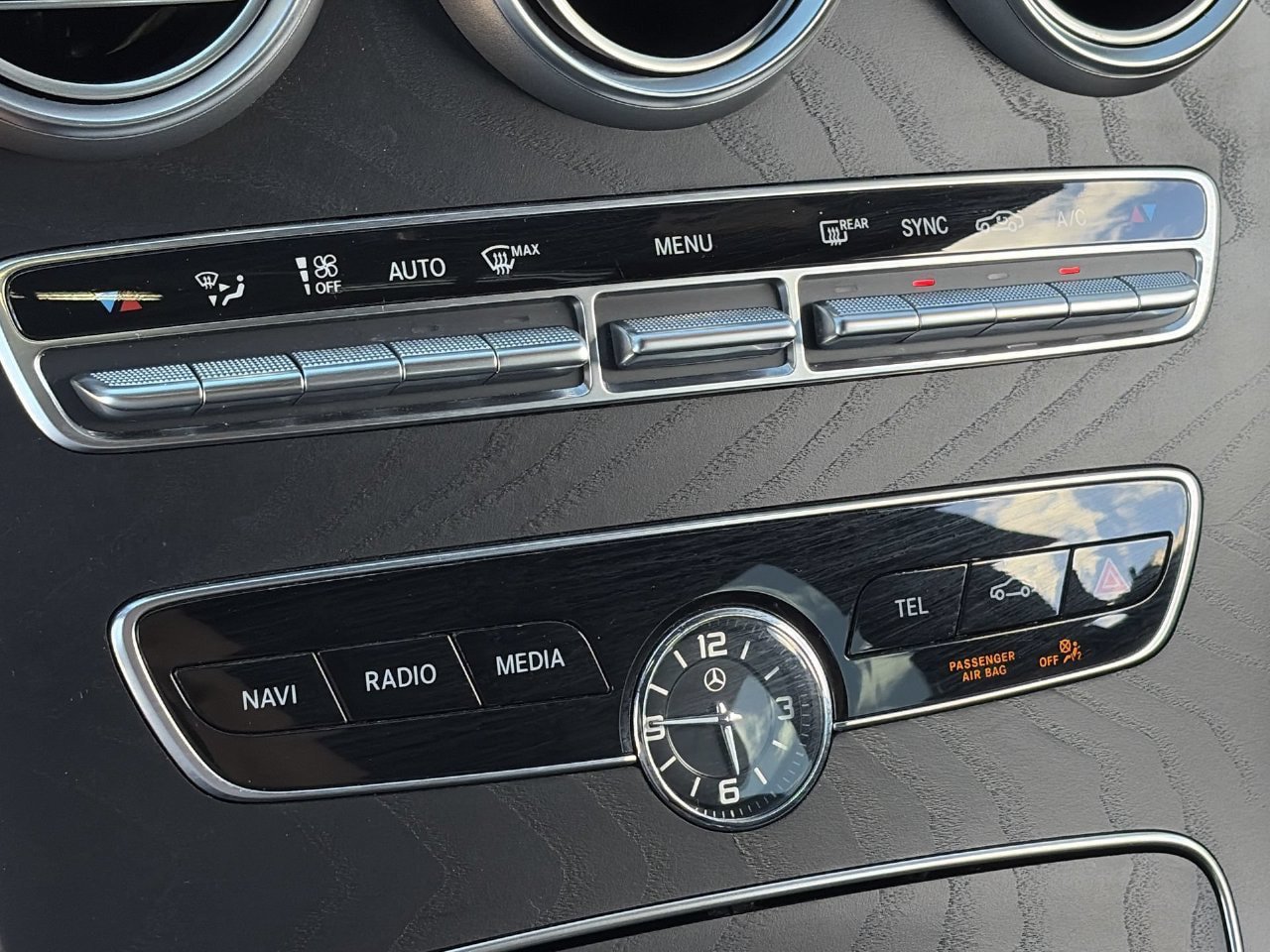 Used 2021 Mercedes-Benz C 300 Sedan image 26