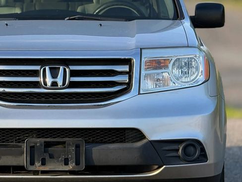 Used 2012 Honda Pilot LX image 12