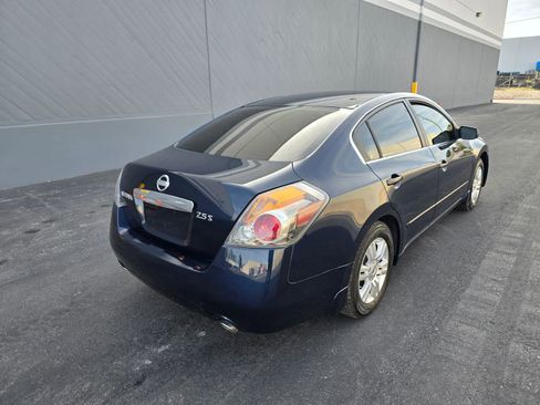 Used 2010 Nissan Altima 2.5 S w/ Convenience Pkg image 4