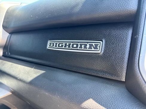 Used 2019 RAM 1500 Big Horn AWD/4WD image 18