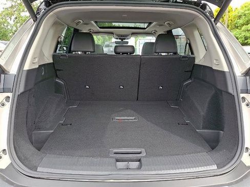 Certified 2023 Nissan Rogue SL w/ SL Premium Package AWD/4WD image 30