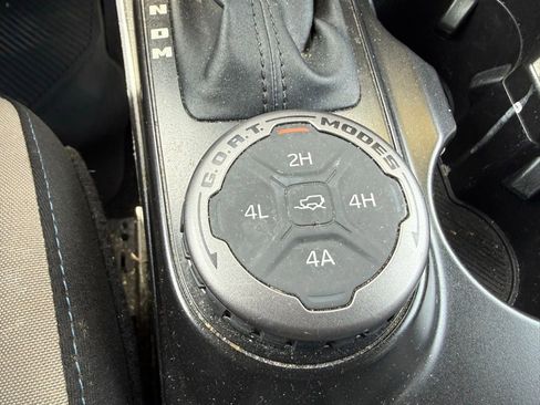 Used 2022 Ford Bronco Wildtrak AWD/4WD image 34