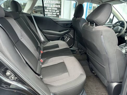 Used 2021 Subaru Outback AWD/4WD image 17
