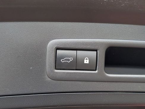 Used 2020 Lexus UX 250h w/ Premium Package image 16