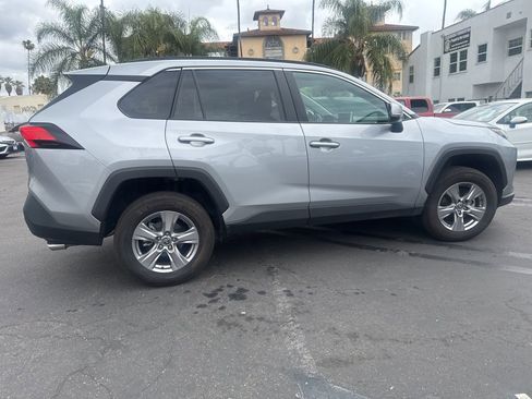 Used 2023 Toyota RAV4 XLE w/ Convenience Package FWD image 6