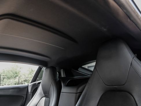 Used 2017 Jaguar F-TYPE Coupe RWD image 26