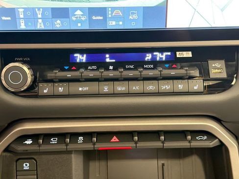 New 2026 Toyota Tundra Platinum AWD/4WD image 14