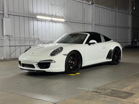 Used 2014 Porsche 911 Targa 4S AWD/4WD image 41