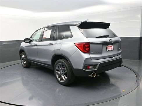 Used 2023 Honda Passport EX-L image 5