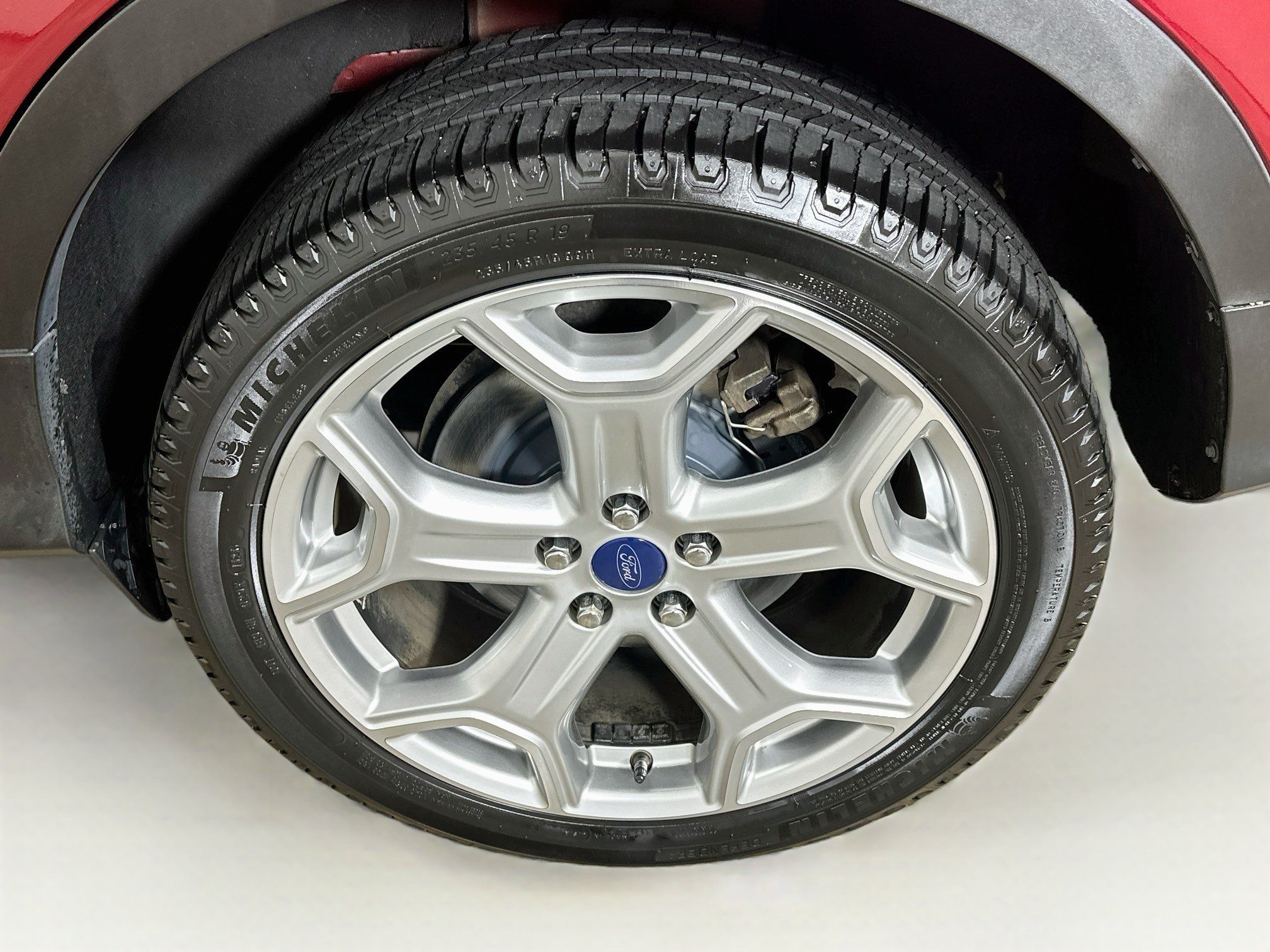 Used 2017 Ford Escape Titanium FWD image 11