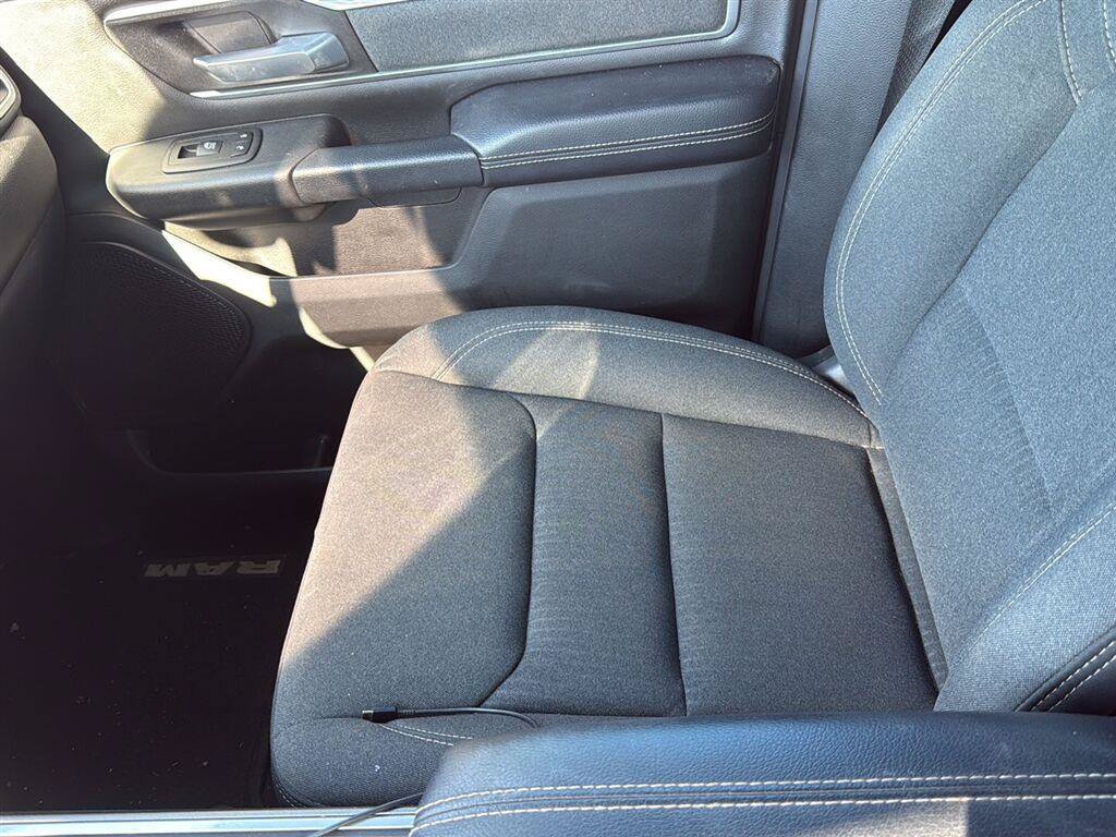 Used 2023 RAM 1500 Big Horn AWD/4WD image 8
