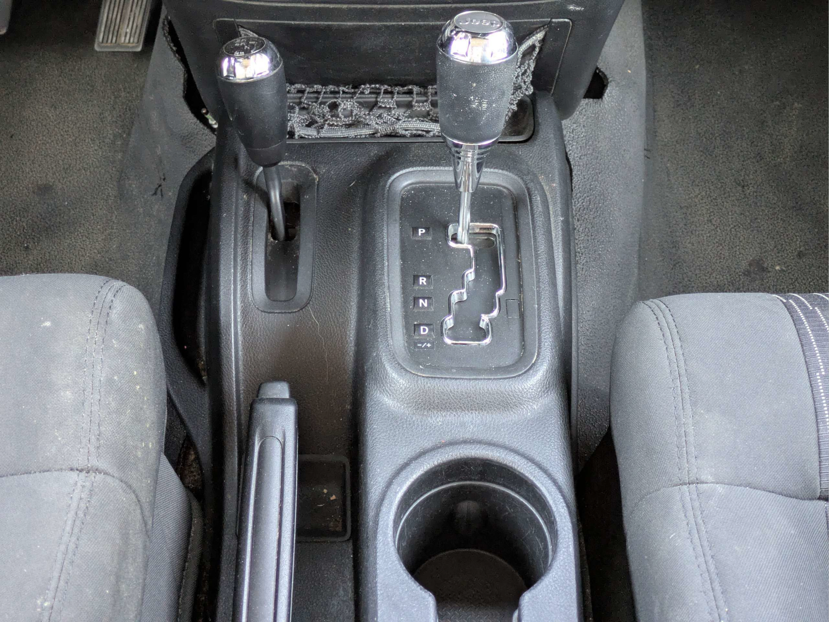 Used 2012 Jeep Wrangler Unlimited Sport w/ Connectivity Group AWD/4WD image 16