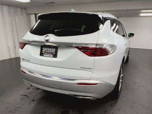 Certified 2023 Buick Enclave Premium w/ Experience Buick Package AWD/4WD image 8