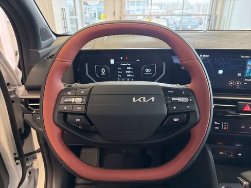 New 2026 Kia Sportage SX image 17