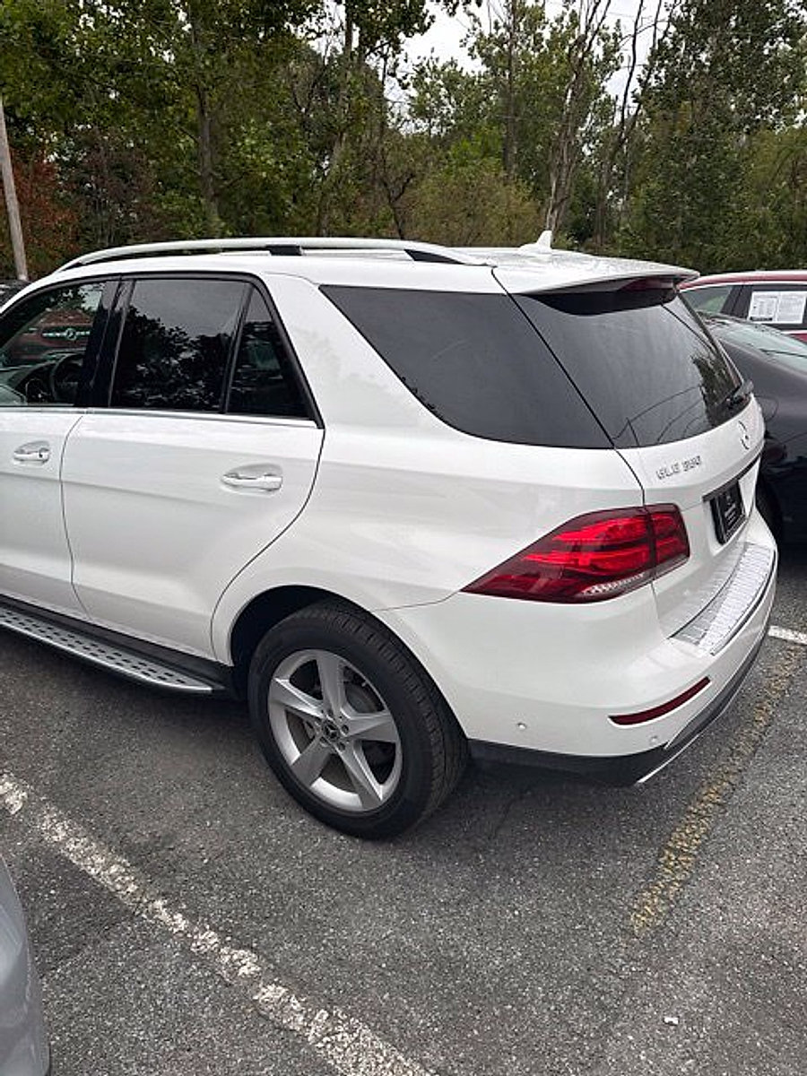 Certified 2018 Mercedes-Benz GLE 350 4MATIC image 4