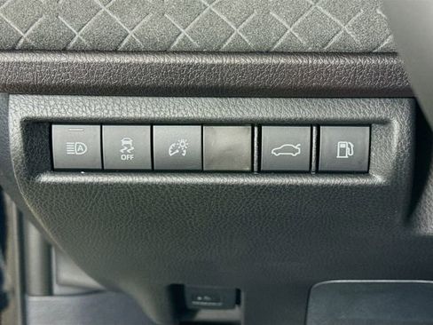 New 2026 Toyota Camry XLE AWD/4WD image 9