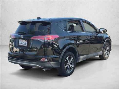 Used 2017 Toyota RAV4 XLE w/ All Weather Liner Package FWD image 5