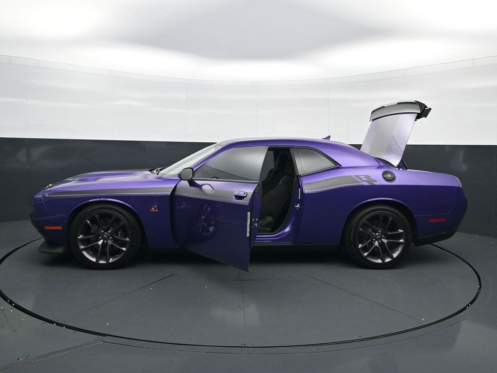 Used 2023 Dodge Challenger R/T Scat Pack RWD image 44