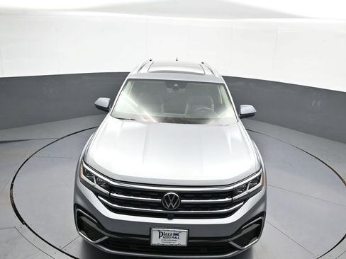 Used 2023 Volkswagen Atlas SEL Premium AWD/4WD image 37