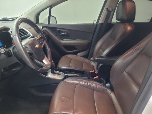 Used 2015 Chevrolet Trax LTZ w/ LPO, Protection Package FWD image 17